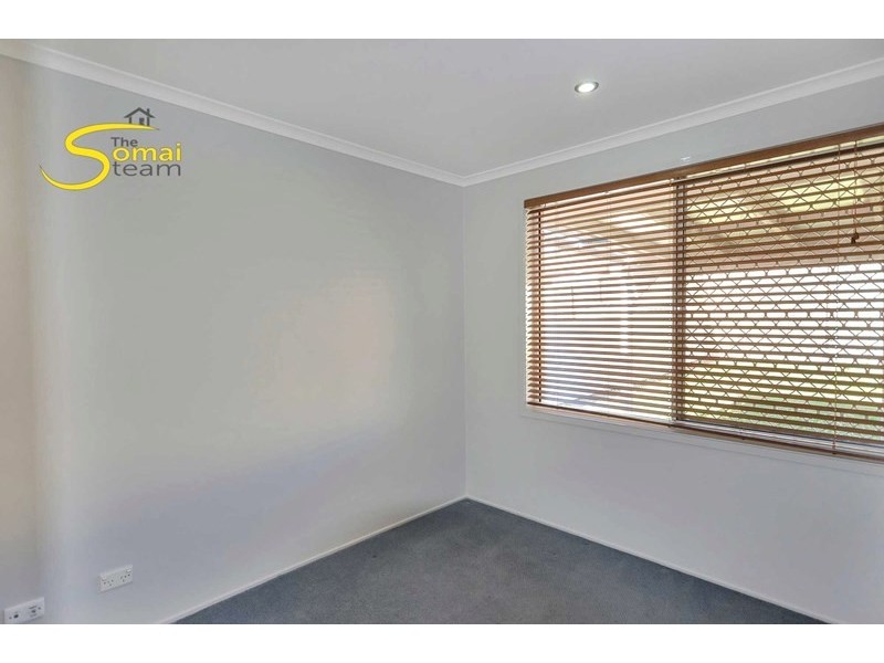 62 Federation Drive, Hillcrest QLD 4118