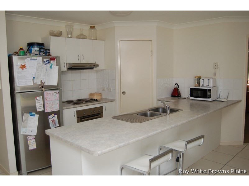 16 Chams Street, Marsden QLD 4132