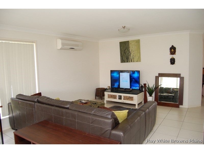 16 Chams Street, Marsden QLD 4132