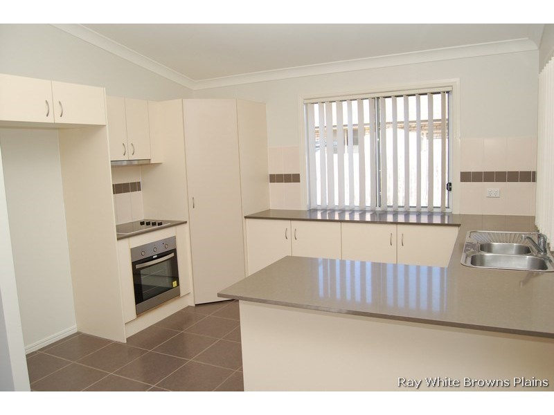 7 Marigold Avenue, Regents Park QLD 4118