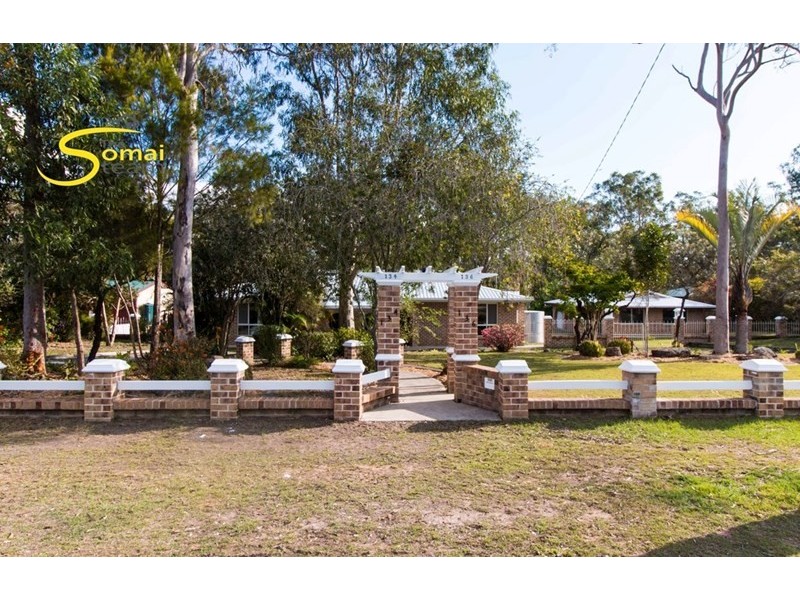 134-136 Merluna Road, Park Ridge South QLD 4125