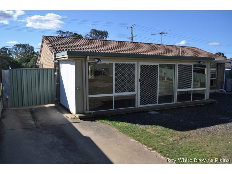 84 Mackellar Drive, Boronia Heights QLD 4124