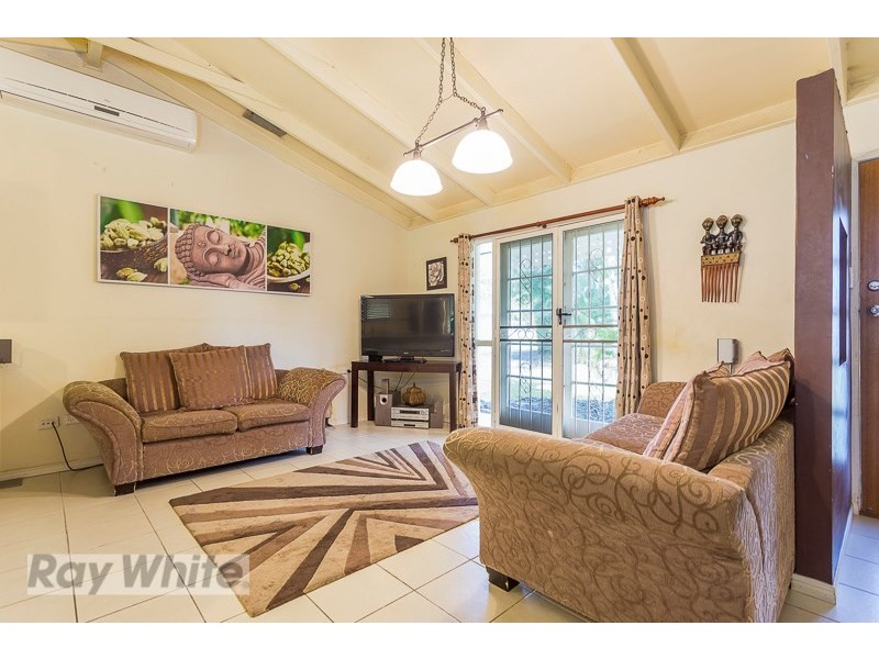 25 Dayana Street, Marsden QLD 4132