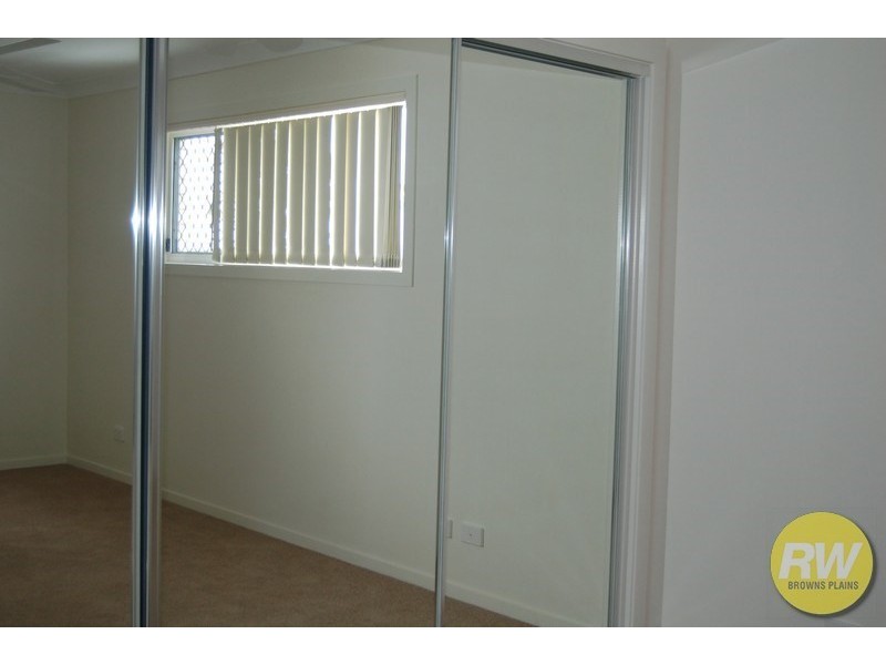 18 (A and B) Lagoona Court, Churchill QLD 4305