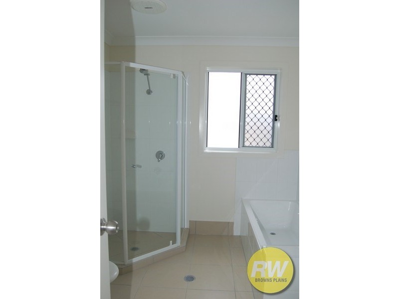 18 (A and B) Lagoona Court, Churchill QLD 4305