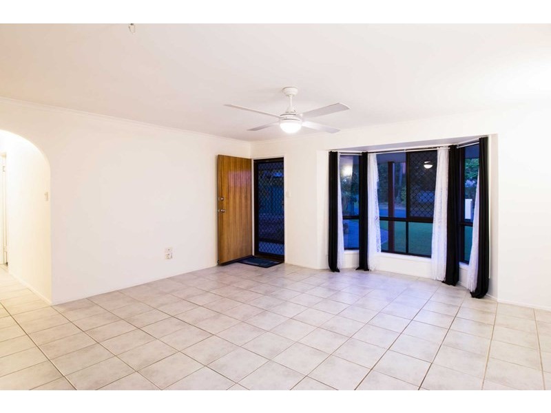 9 Wentworth Terrace, Boronia Heights QLD 4124