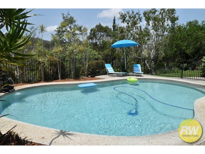 13 Janine Drive, Bahrs Scrub QLD 4207