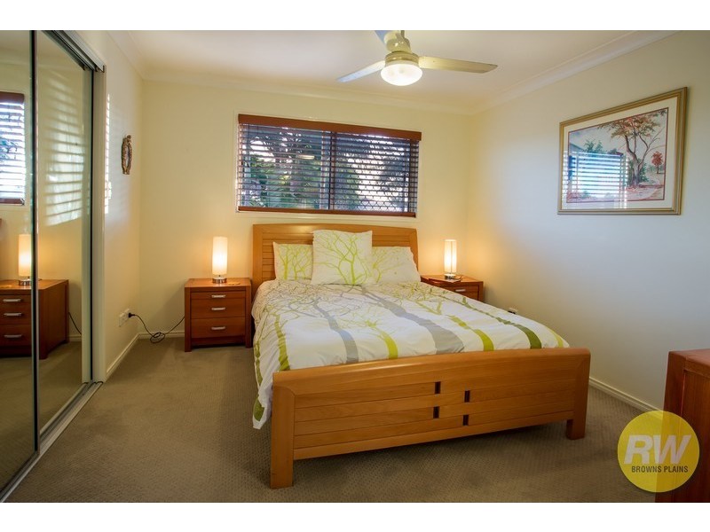 11 Boronia Close, Calamvale QLD 4116