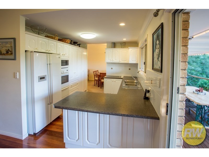 11 Boronia Close, Calamvale QLD 4116