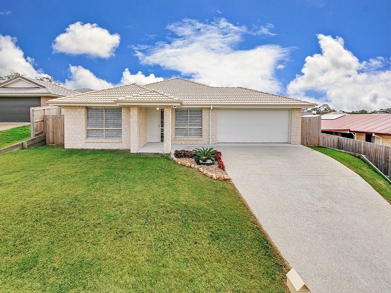 33 Barcombe Drive, Marsden QLD 4132