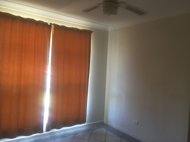 21 Volant Street, Regents Park QLD 4118