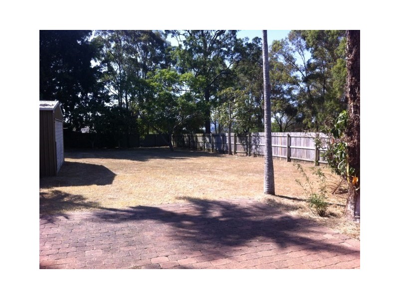 21 Volant Street, Regents Park QLD 4118