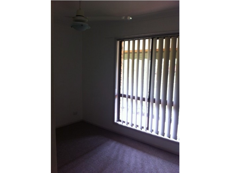 8 Clonmel Street, Regents Park QLD 4118