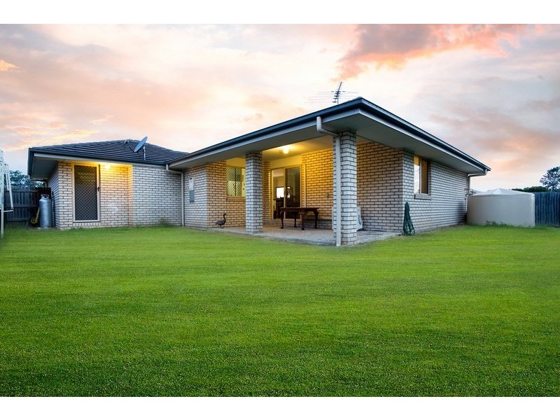 20 Ashmore Close, Marsden QLD 4132