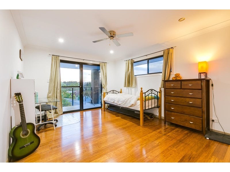 10 Norton Drive, Shailer Park QLD 4128