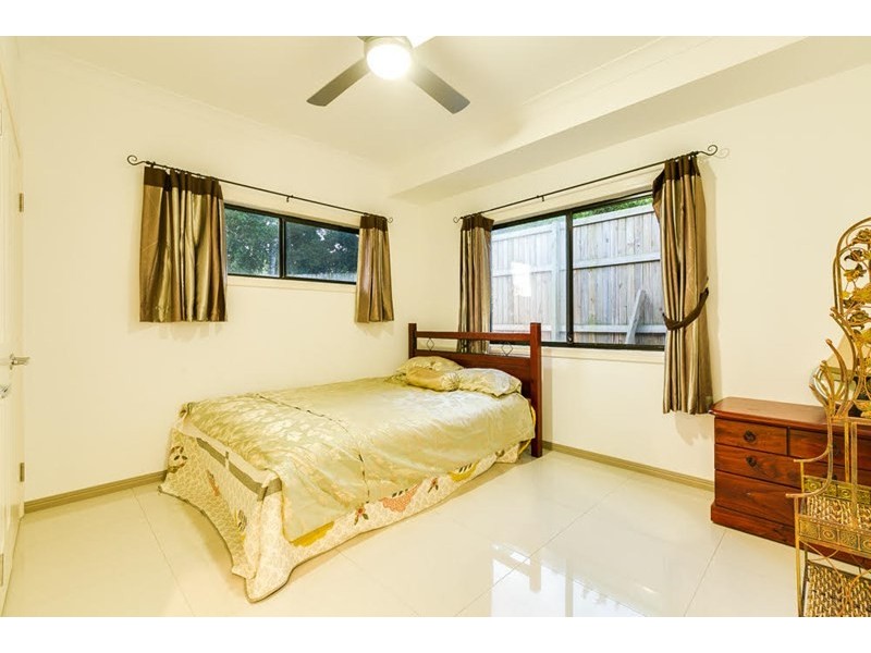 10 Norton Drive, Shailer Park QLD 4128