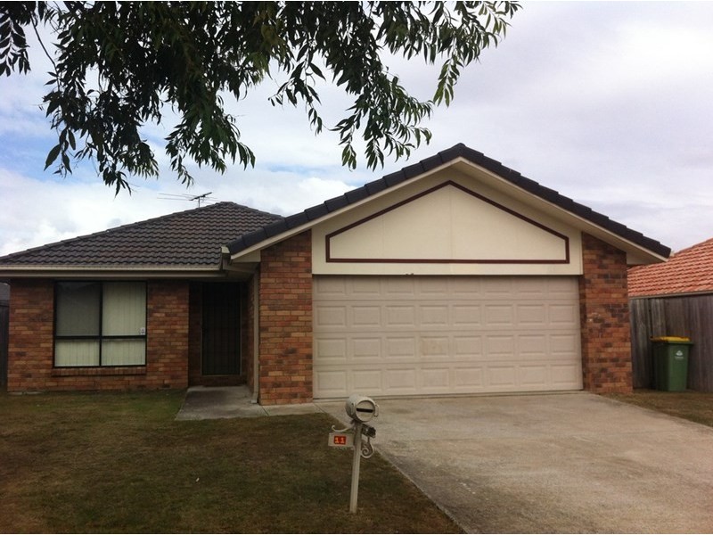 11 Rachel Drive, Crestmead QLD 4132