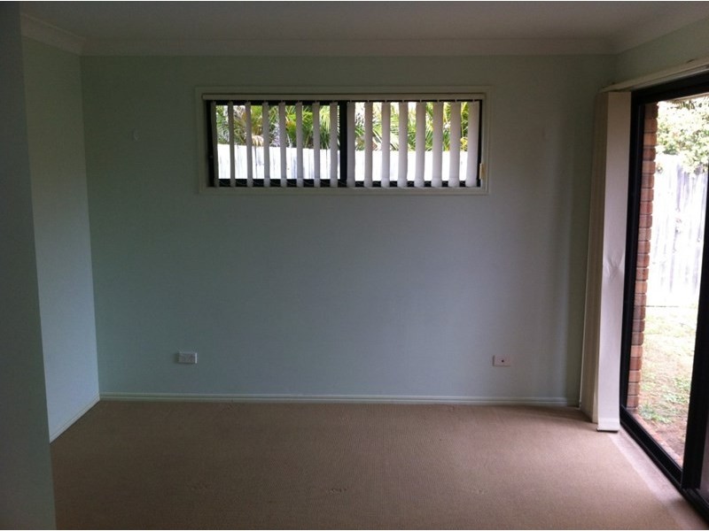 11 Rachel Drive, Crestmead QLD 4132