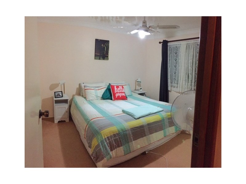 16 Lollard Street, Hillcrest QLD 4118