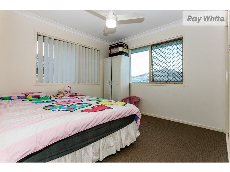 20 Dily Street, Hillcrest QLD 4118