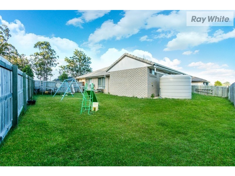 20 Dily Street, Hillcrest QLD 4118