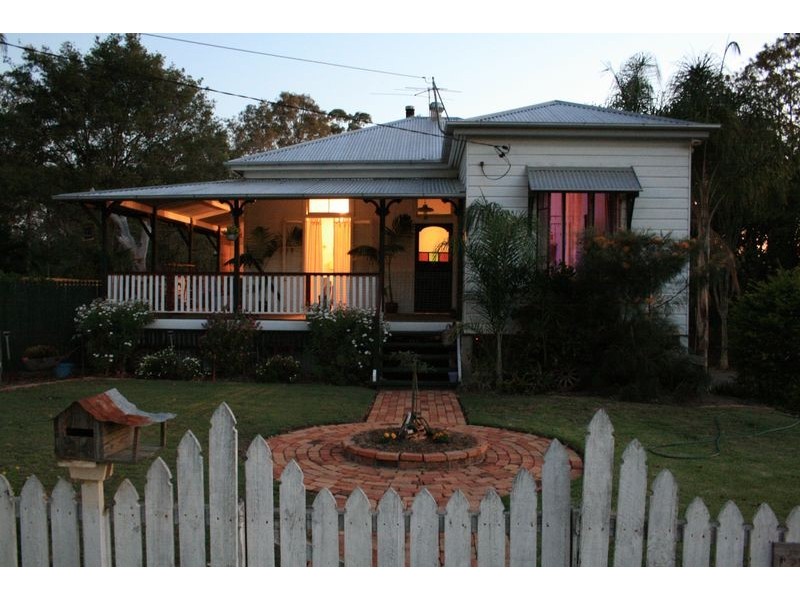 24 Coronation Road, Boronia Heights QLD 4124