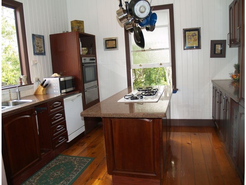 24 Coronation Road, Boronia Heights QLD 4124