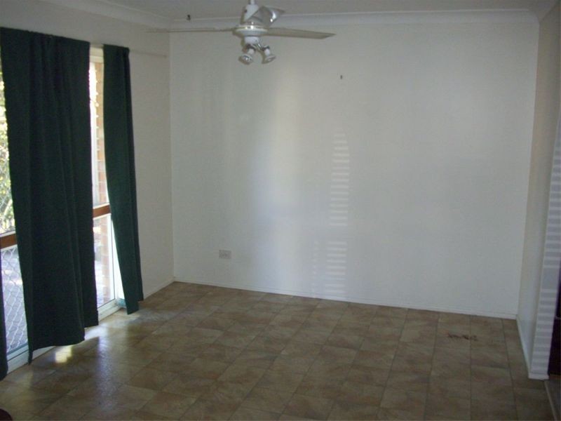 4 Flinders Court, Boronia Heights QLD 4124