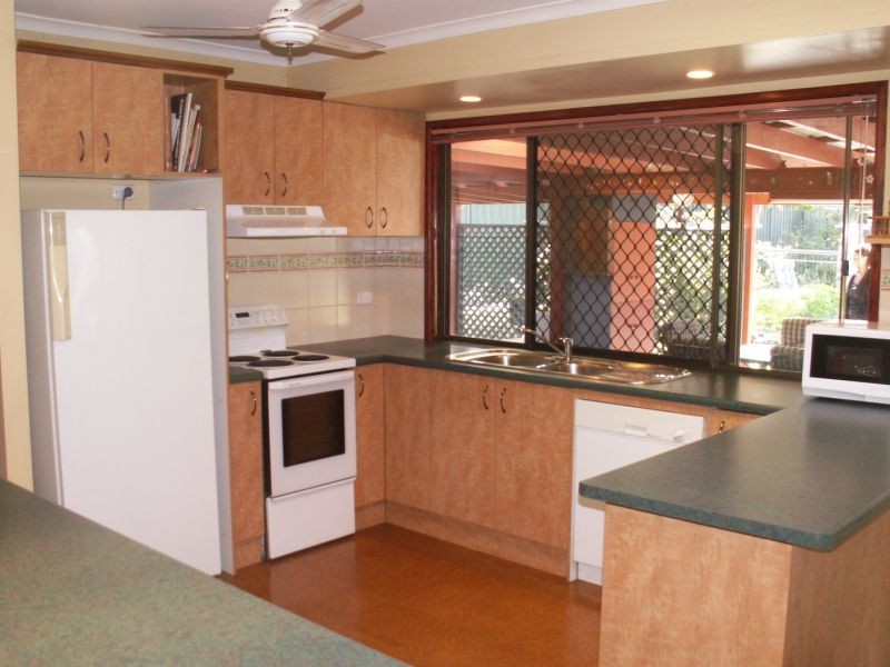 169 Emerald Drive, Regents Park QLD 4118