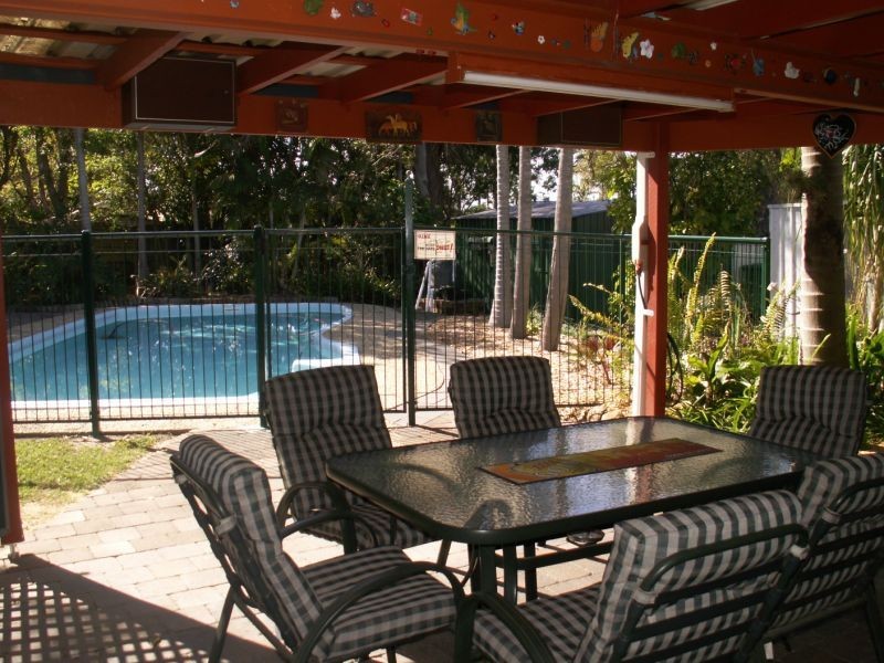 169 Emerald Drive, Regents Park QLD 4118