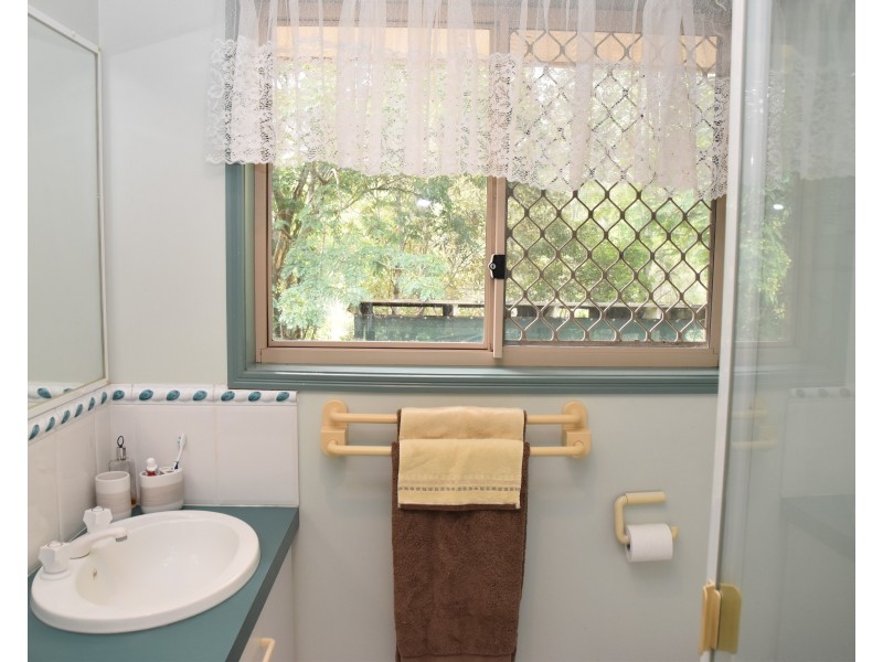 68 Oakland Road, Karrabin QLD 4306