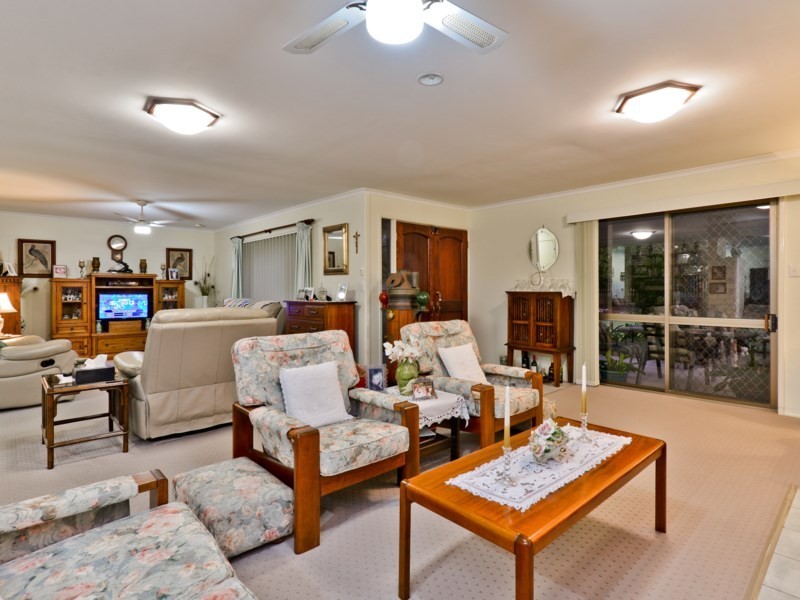 52-58 Crest Road, Greenbank QLD 4124
