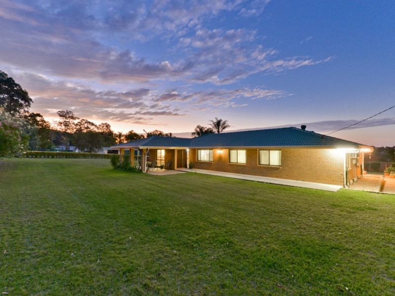 52-58 Crest Road, Greenbank QLD 4124