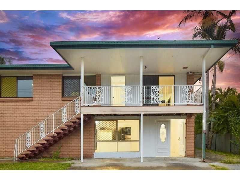 25 Limerick Drive, Crestmead QLD 4132