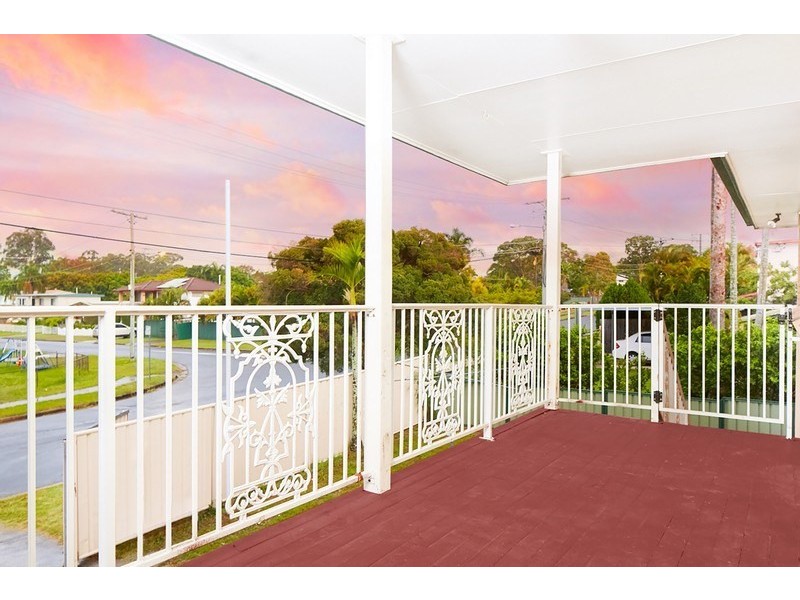 25 Limerick Drive, Crestmead QLD 4132