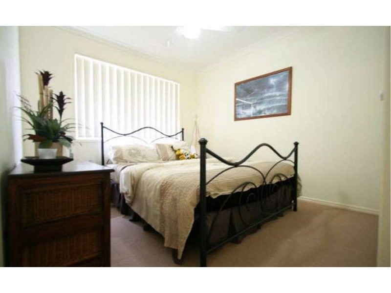 24 Hurst Street, Crestmead QLD 4132