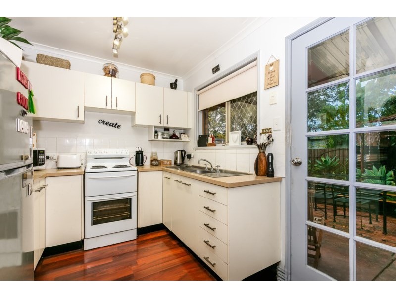 4/3 Costata Street, Hillcrest QLD 4118