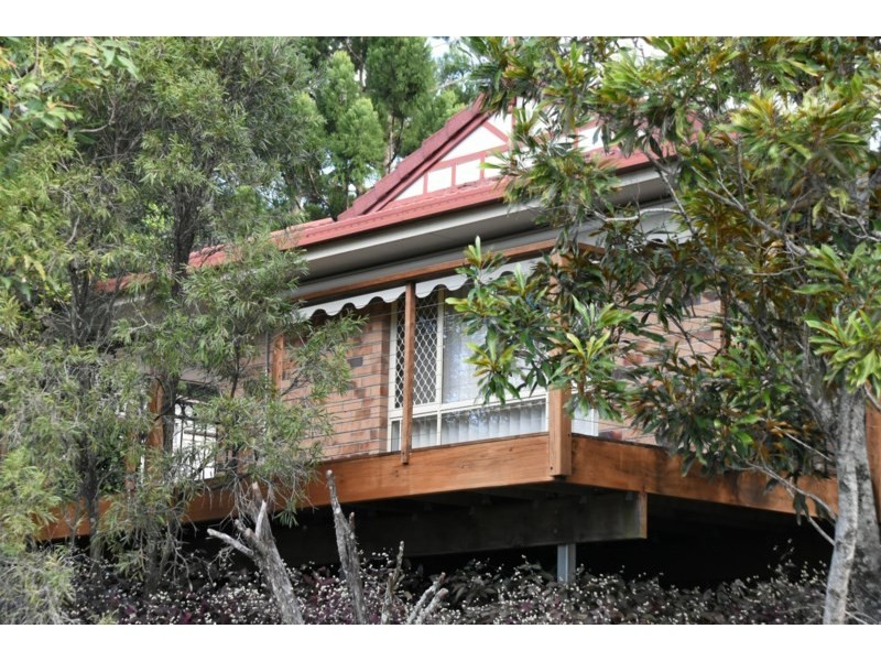 25 Chatfield Street, Edens Landing QLD 4207