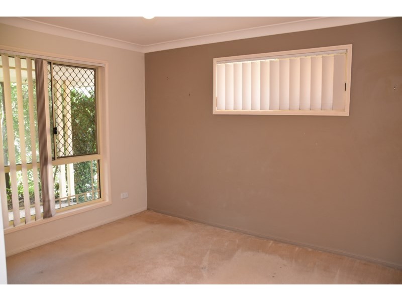25 Chatfield Street, Edens Landing QLD 4207