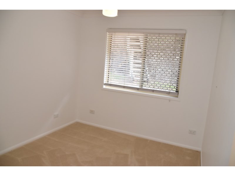 25 Chatfield Street, Edens Landing QLD 4207