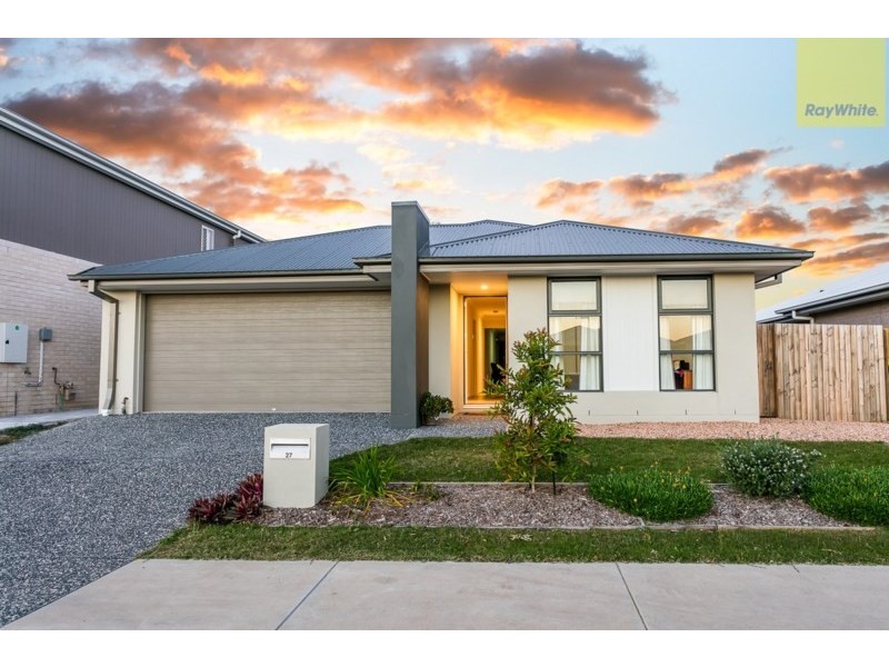 27 Mount Archer Road, Park Ridge QLD 4125