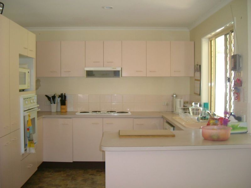 3 Mooloolah Court, Hillcrest QLD 4118