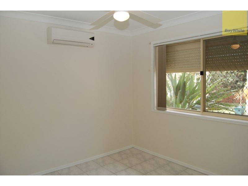 38 Solandra Circuit, Regents Park QLD 4118