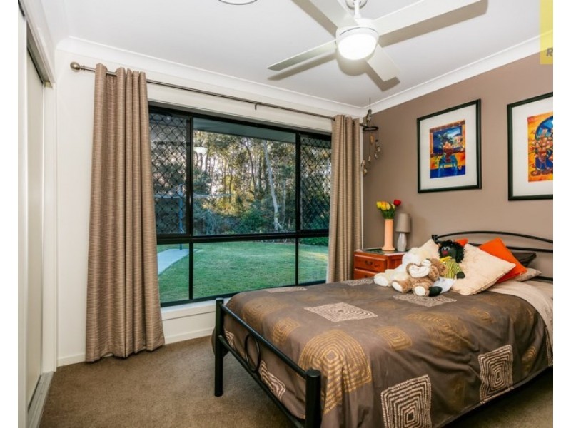 120-124 Lincoln Green Drive, Forestdale QLD 4118