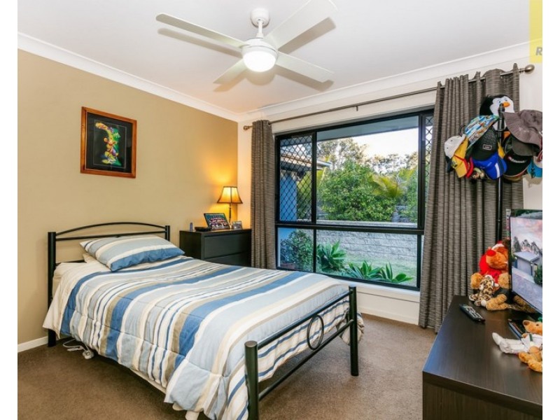 120-124 Lincoln Green Drive, Forestdale QLD 4118