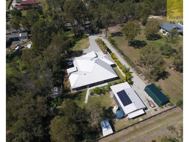 120-124 Lincoln Green Drive, Forestdale QLD 4118