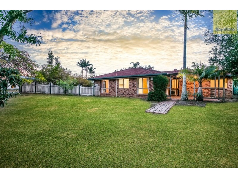 1 Julius Court, Marsden QLD 4132