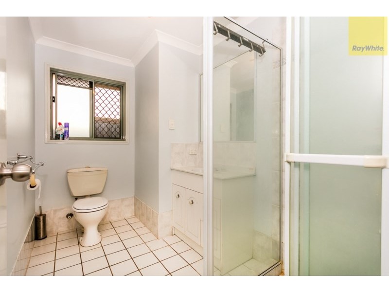 10 Sonorous Close, Regents Park QLD 4118