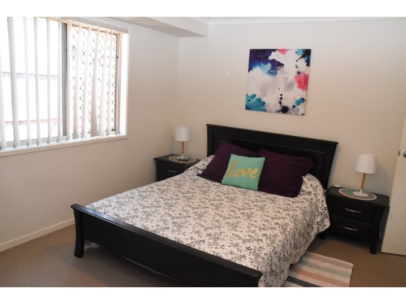 27 Serenity Court, Crestmead QLD 4132