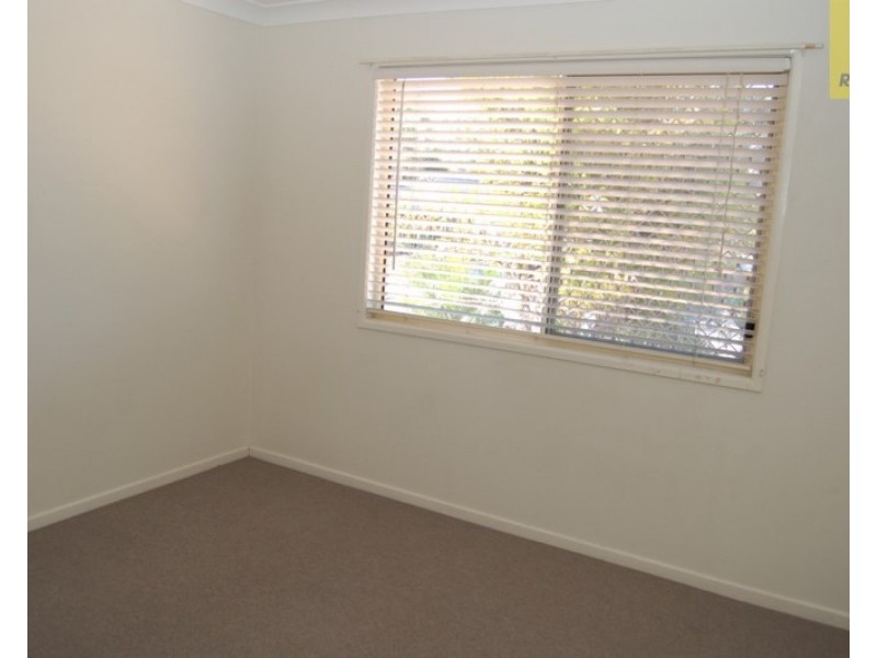 2 Itea Court, Regents Park QLD 4118